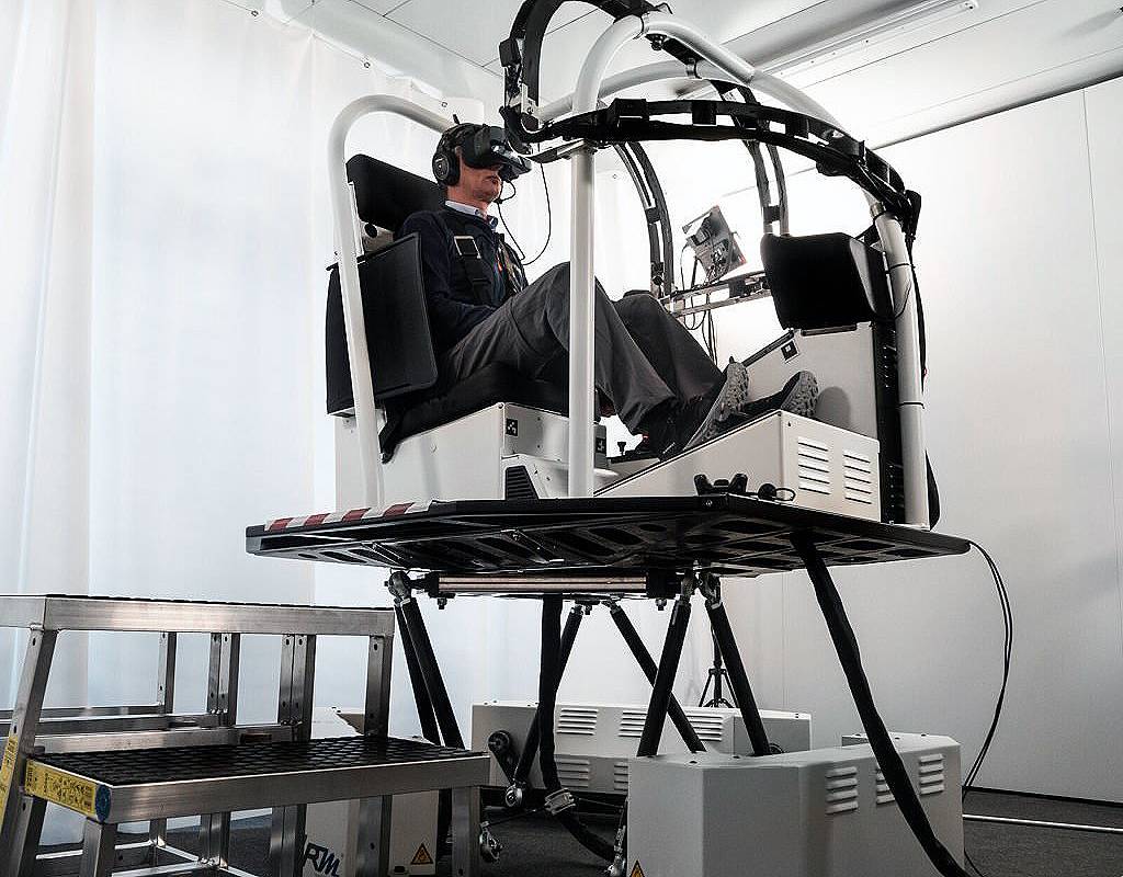 VRM Switzerland’s Virtual Reality Training Device incorporates a motion platform allowing pilots to feel fine changes in attitude and touchdown on the ground. VRM Switzerland Photo