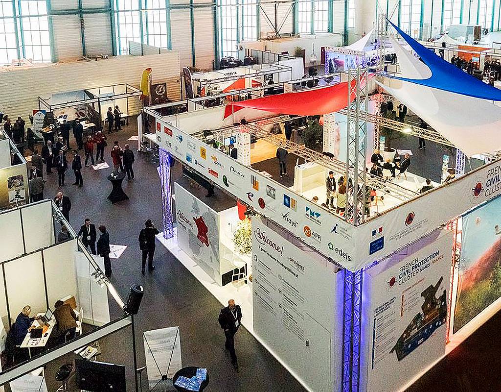 Aerial Firefighting Europe 2021 will feature a dedicated exhibition area offering aerial firefighting technology providers the opportunity to meet face-to-face with new and existing clients and showcase their products to the global audience. Tangent Link Ltd. Photo