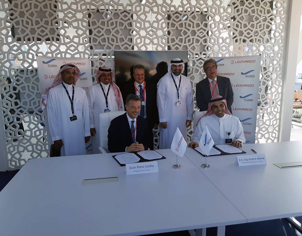 Through the Memorandum of Agreement SAEI will start the qualification process to be a Leonardo Authorized Service Center for basic maintenance of AW139s in the country. Leonardo Photo