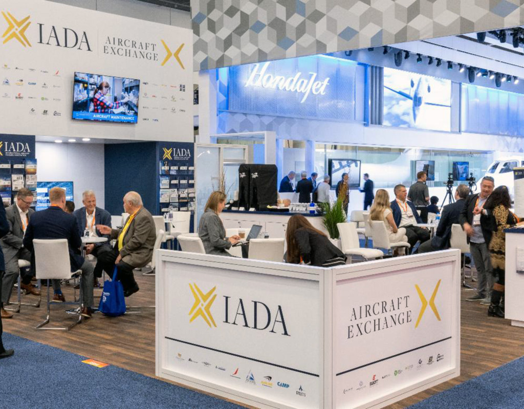 IADA’s booth near Textron Aviation’s convention floor exhibit, is designed for meetings and to support the aircraft resale organization’s members throughout the convention. IADA Photo