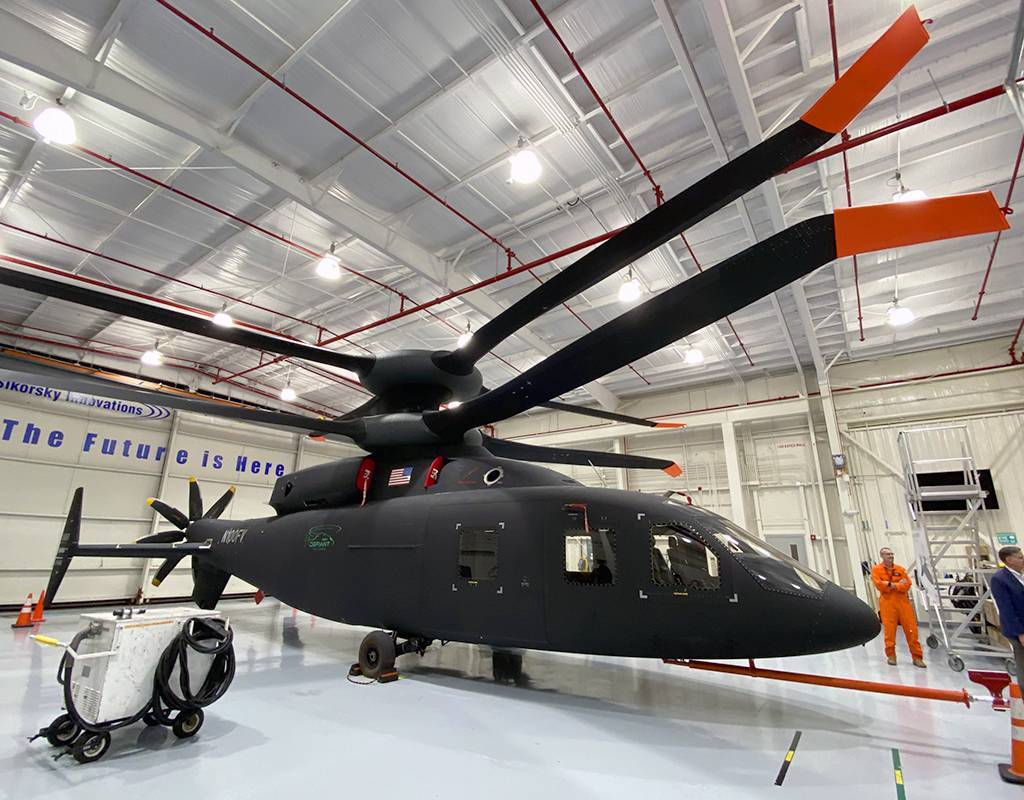 The SB>1 Defiant in its hangar at Sikorsky’s West Palm Beach, Florida flight test facility. (Photo by Dan Parsons)