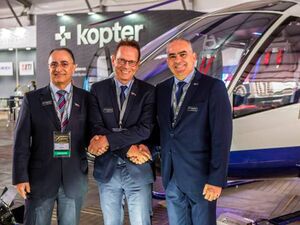 From left to right: José Antonio Pires Barbosa (Gualter Helicopteros), Christian Gras (Kopter Group), and Gualter Pizzi (Gualter Helicopteros) celebrate the new cooperation between the two companies. Kopter Photo