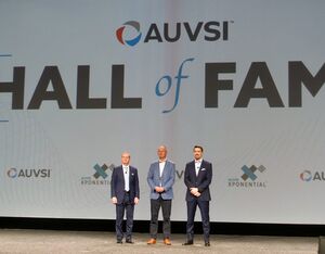 Inmarsat’s Anthony Spouncer is presented with the AUVSI XCELLENCE Technology Hall of Fame Award 2022 in Orlando, Florida. Inmarsat Photo